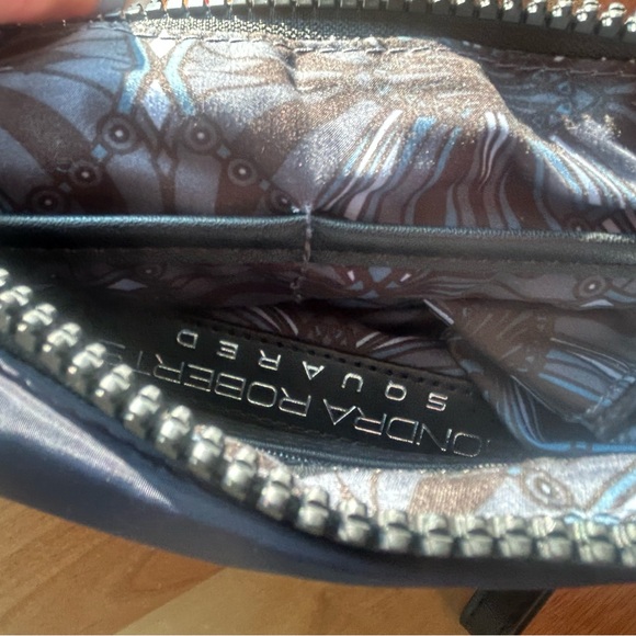 💙Sondra Roberts Squared Clutch - Picture 6 of 8